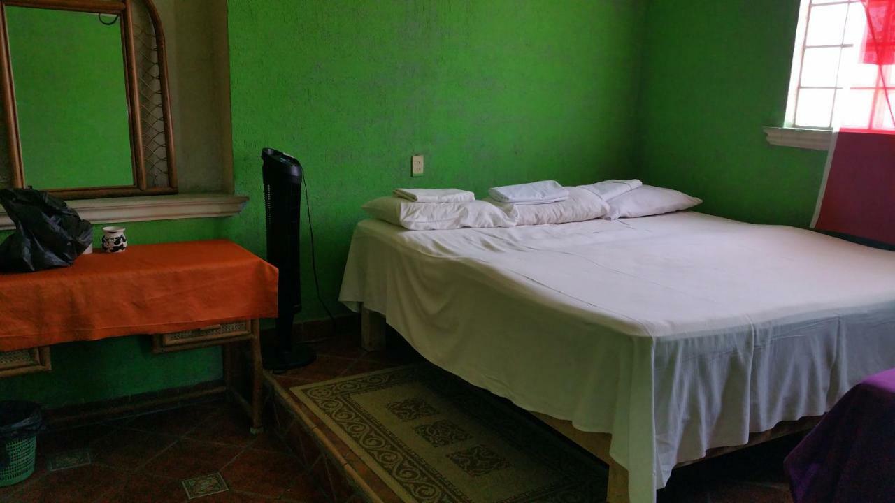 Hostal Enjoy Vallarta 19 Puerto Vallarta Exterior photo